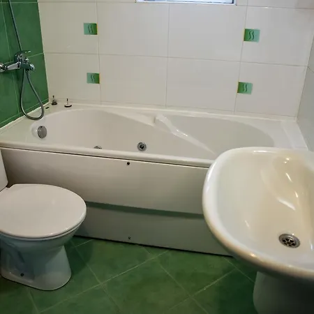 فندق Bariakov Family