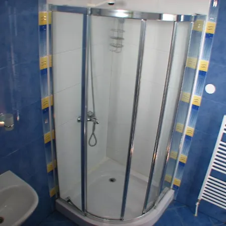 ホテル Bariakov Family